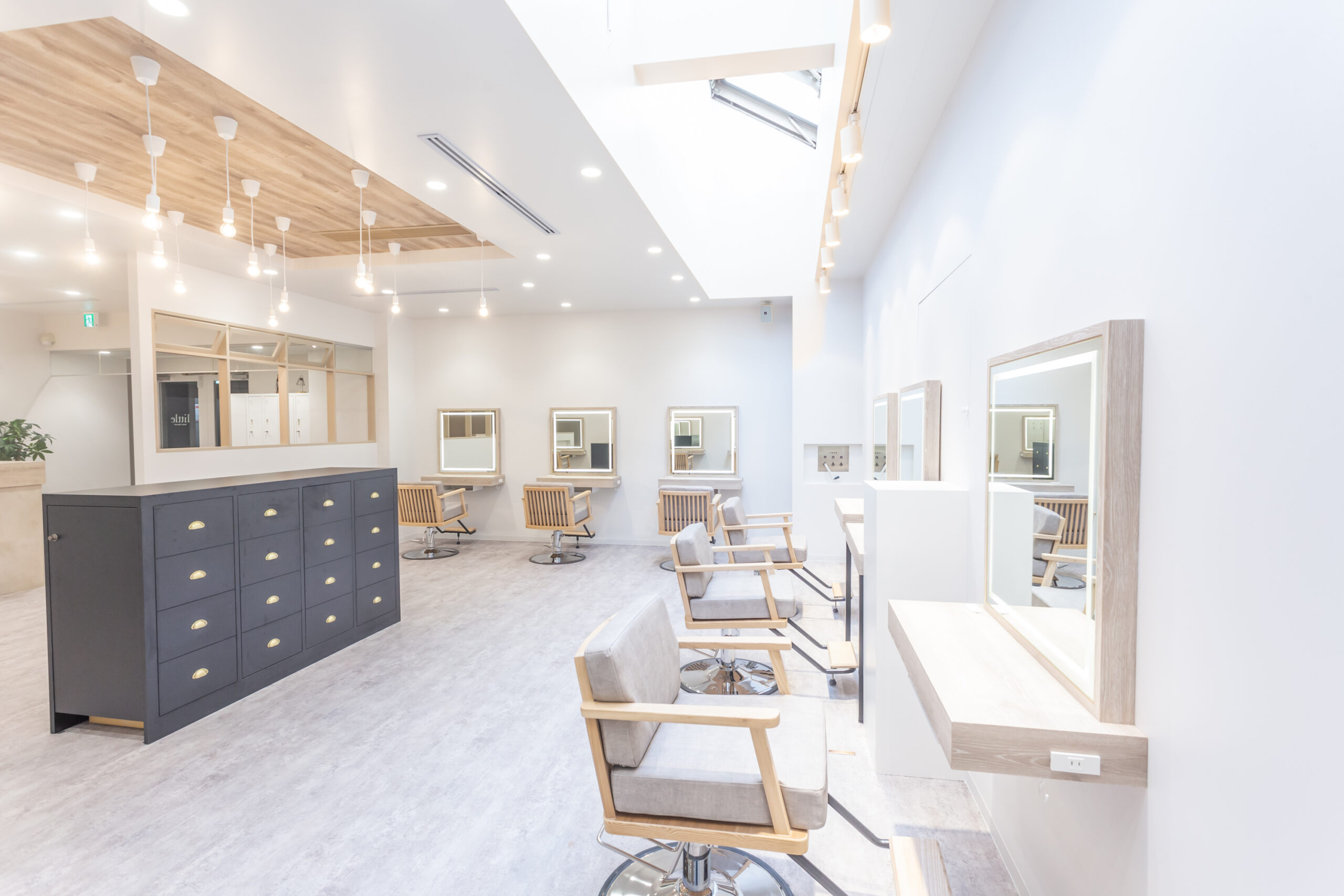 littleサロンのスタイリングエリア